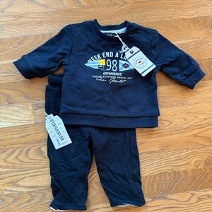 Weekend A La Mer Navy Graphic Sweatshirt size 3 months